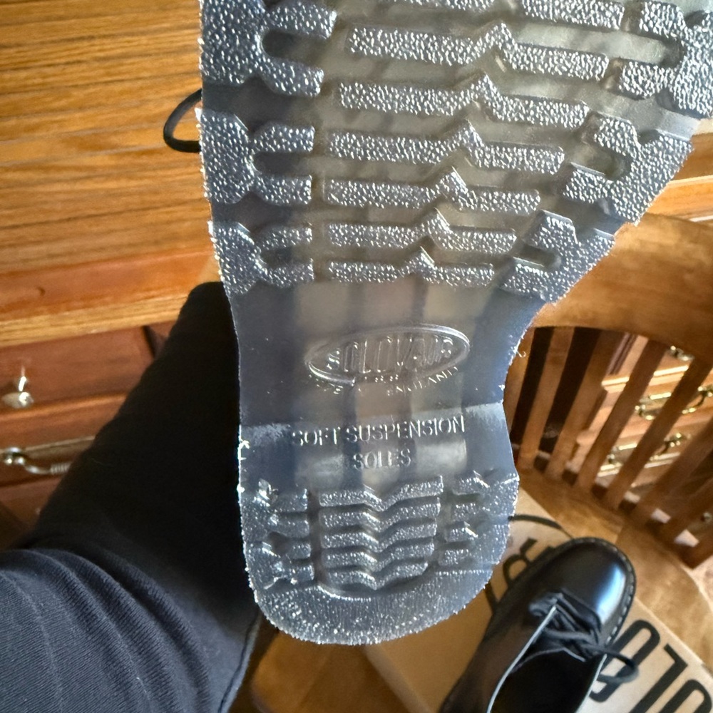 Solovair Boots size 8 - Picture 2 of 3